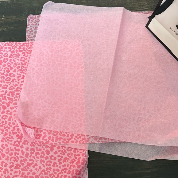 Victoria's Secret Shopping Bags with Wrapping Papers - Picture 5 of 5